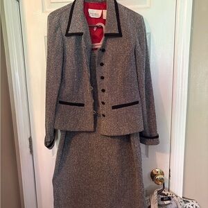 Gray and Black Tweed Skirt Suit‎
